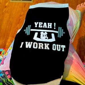 5/$20 Black and gray yeah I work out dog T-shirt size small